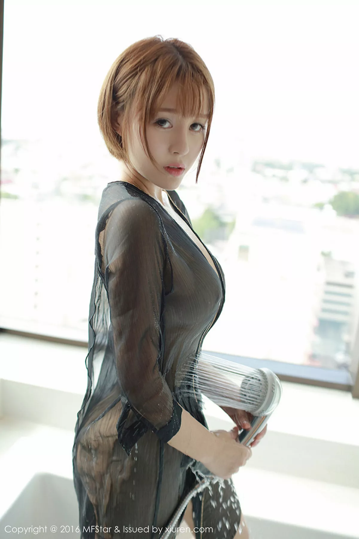 Evelyn艾莉写真