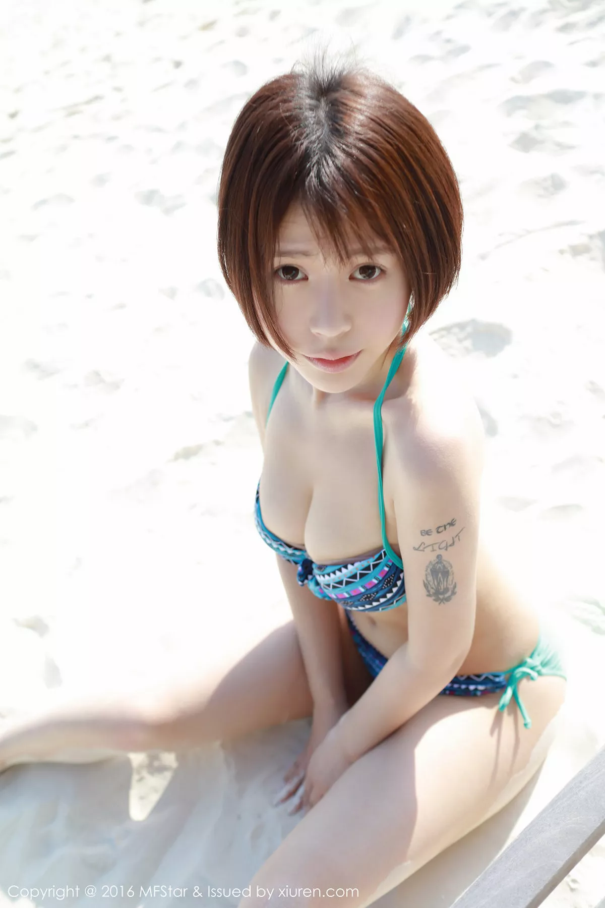 Evelyn艾莉写真