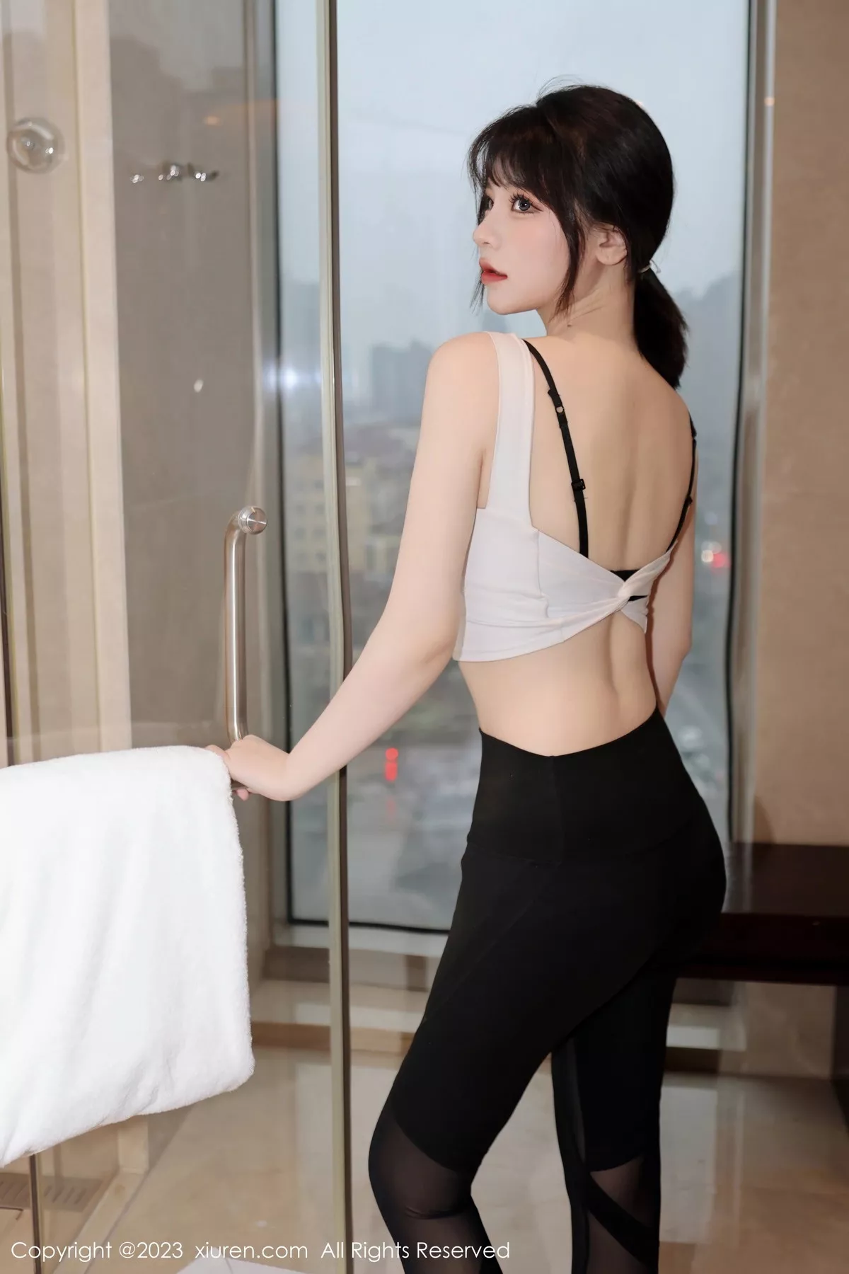 桃桃子写真