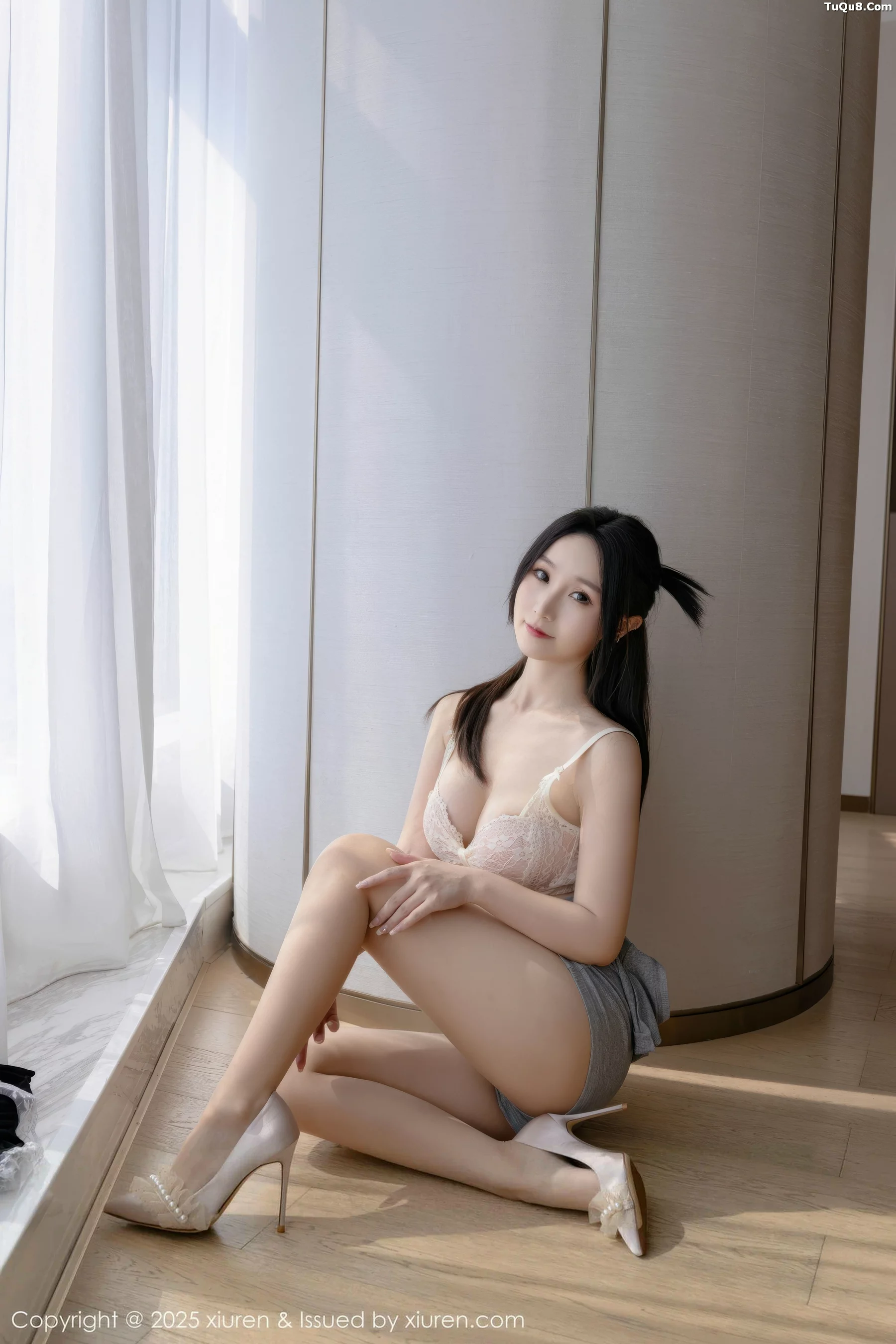 秀人集.com_[XiuRen秀人网]No.10826_模特杏子Yada性感灰色连体衣+情趣兔子装秀曼妙身姿诱惑写真82P