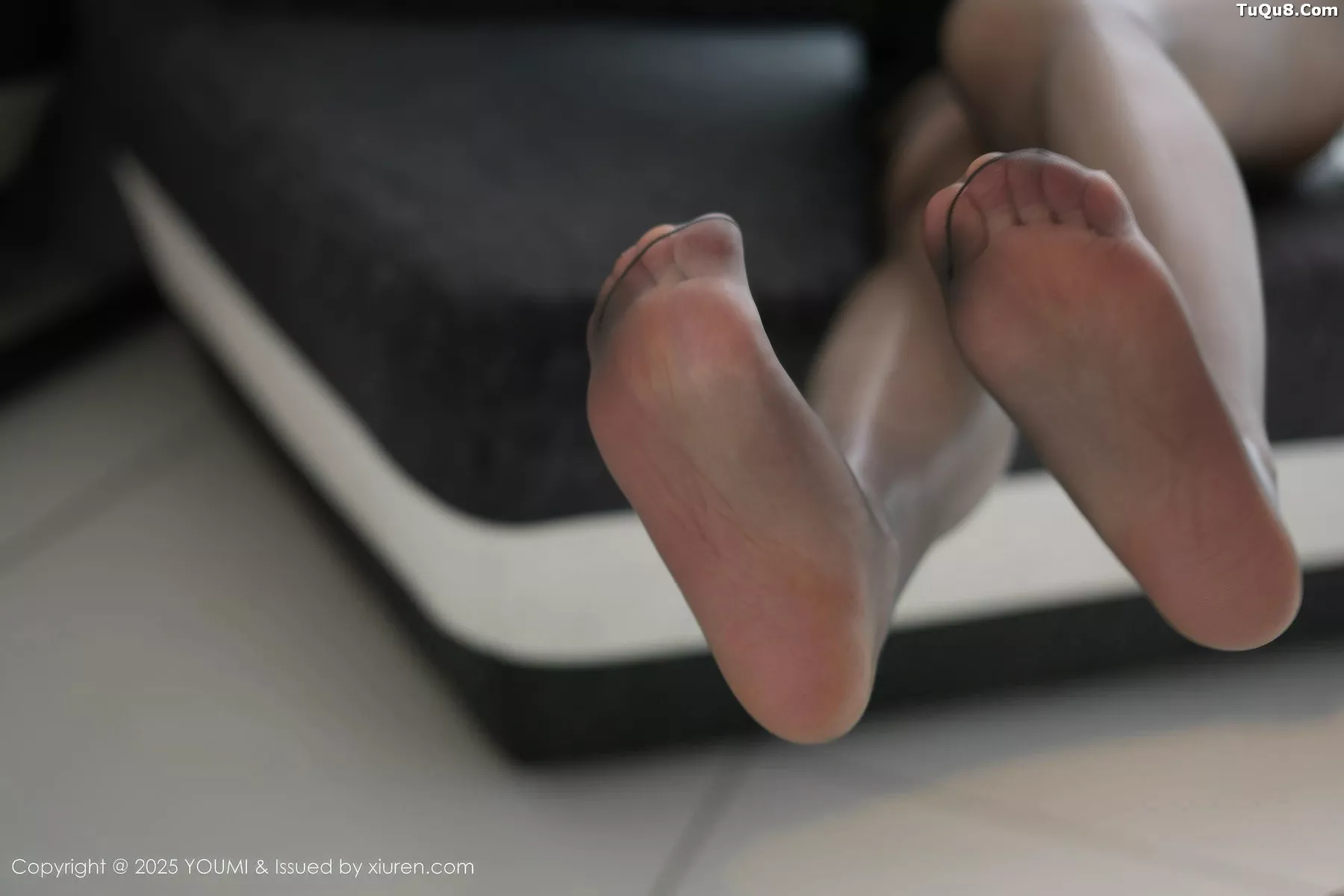 秀人集.com_[YouMi尤蜜荟]Vol.1173_女神心妍小公主性感白色制服配超薄无内黑丝秀丰腴身姿诱惑写真54P