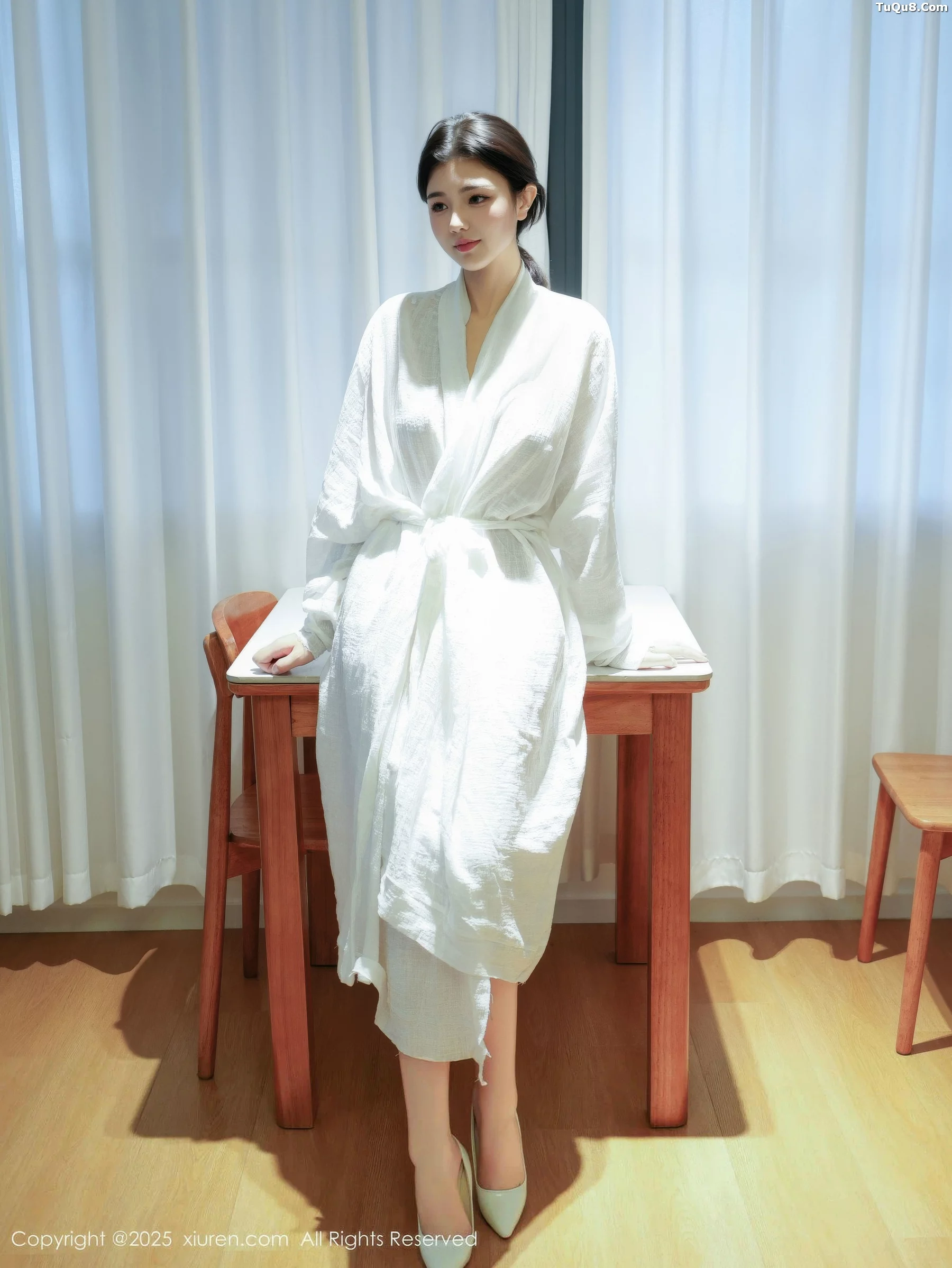 秀人集.com_[XiuRen秀人网]No.10920_模特林悦溪儿性感白色长浴袍配白色高跟秀修长美腿撩人诱惑写真53P