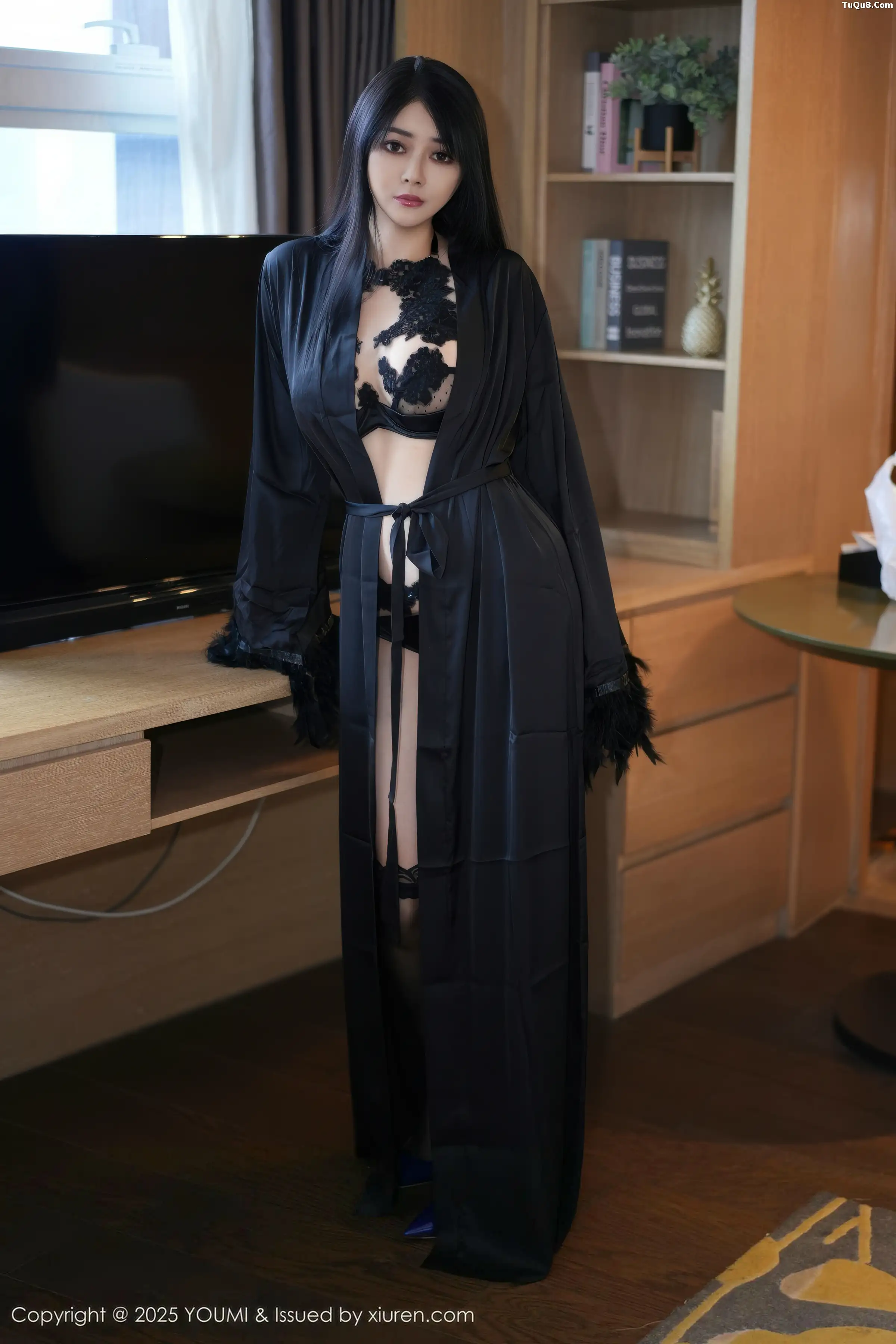 秀人集.com_[YouMi尤蜜荟]Vol.1181_模特凯竹Quinn性感黑色情趣内衣配黑色丝袜秀丰腴身姿诱惑写真62P