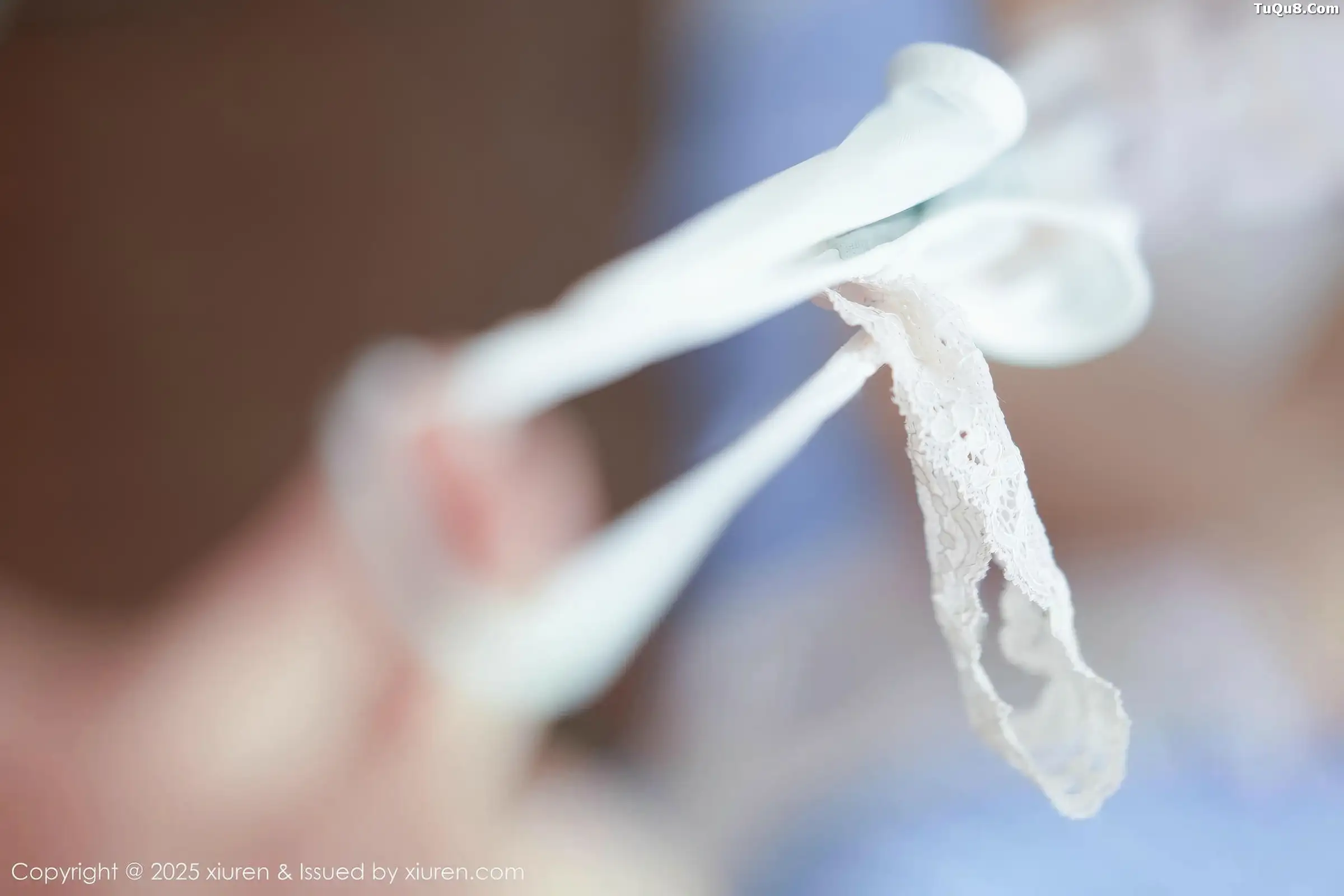 秀人集.com_[XiuRen秀人网]No.11099_模特Twins-桃桃性感护士服露白色情趣内衣秀曼妙身姿诱惑写真78P