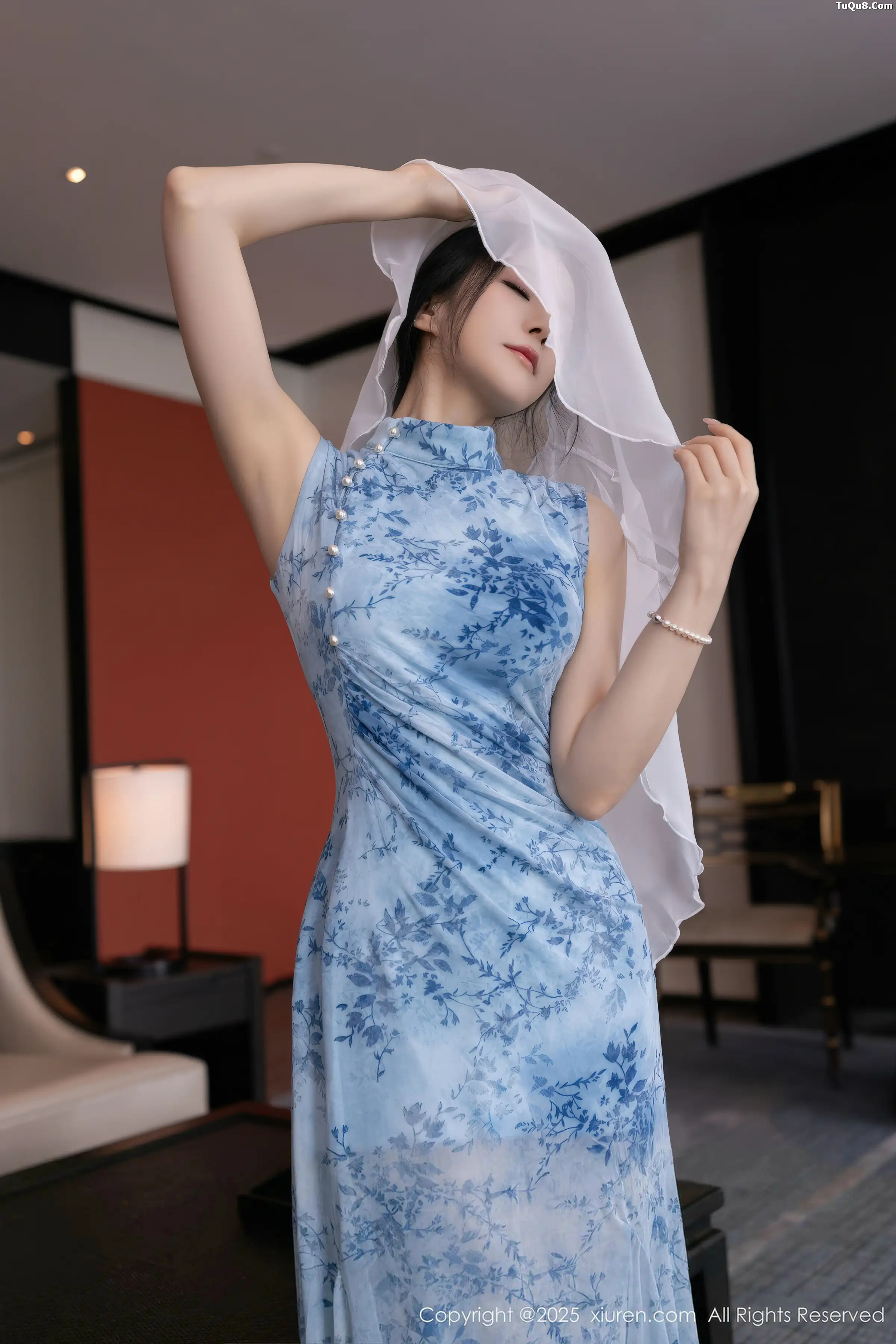 秀人集.com_[XiuRen秀人网]No.11133_模特鱼子酱Fish性感青瓷连衣裙露白色蕾丝内衣秀曼妙身姿诱惑写真81P