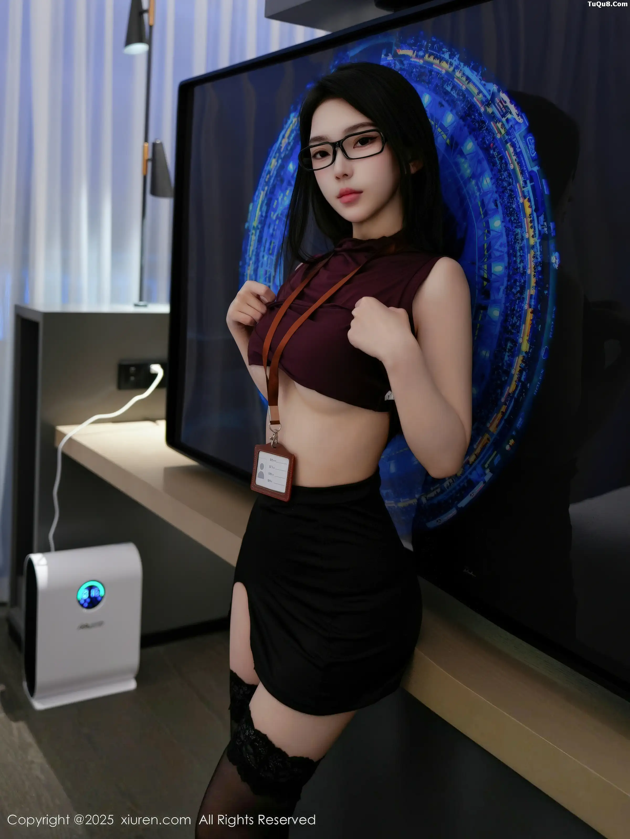 秀人集.com_[XiuRen秀人网]No.11135_模特烧烧小桃性感OL服饰黑短裙配超薄黑丝秀曼妙身姿诱惑写真68P