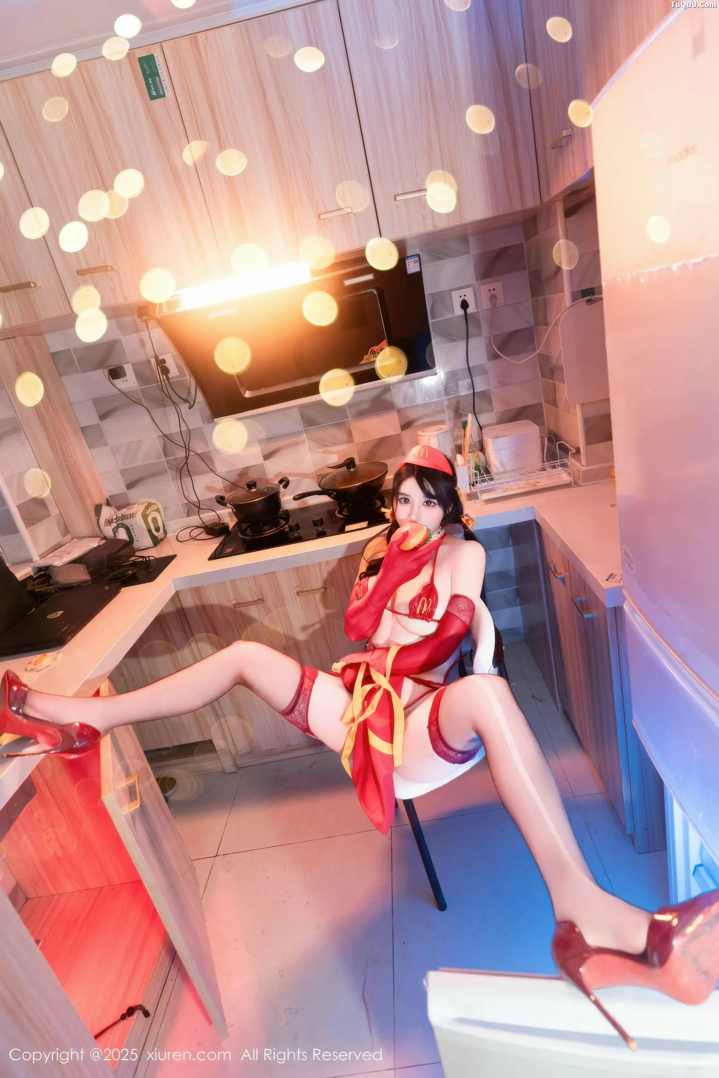 秀人集.com_[XiuRen秀人网]No.11154_模特汐汐爱吃草莓性感红色情趣内衣配红丝吊袜秀惹火身材诱惑写真78P